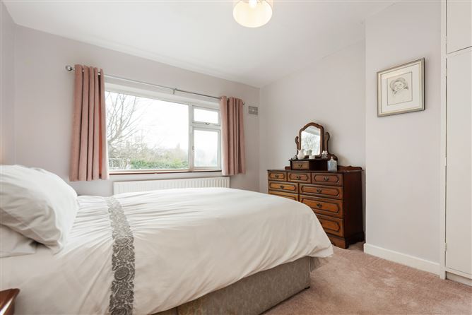 26 Cypress Grove South, Templeogue, Dublin 6w