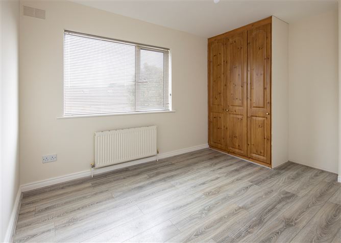 2 Glen Abhainn Grove, Enfield, Co. Meath