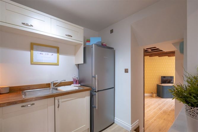 Candy Cane Dreams, Vacation Rental in Shropshire, England, Broseley, Shropshire