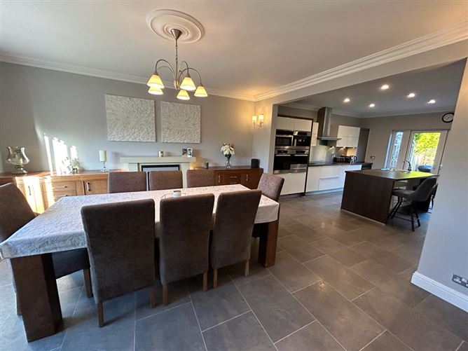 9 Heatherfield Lawn, Carrigaline, Cork