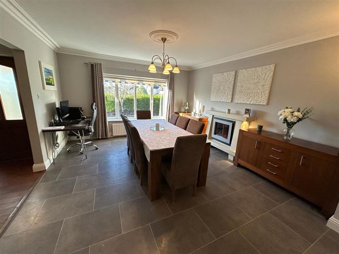 9 Heatherfield Lawn, Carrigaline, Cork