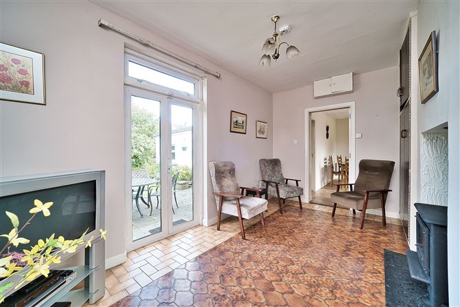 2 Standhouse Road, Newbridge, Co. Kildare