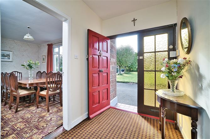 2 Standhouse Road, Newbridge, Co. Kildare