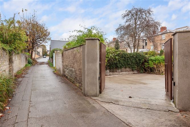 23 Hollybrook Road, Clontarf, Dublin 3