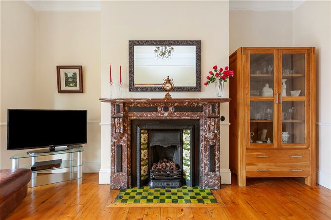23 Hollybrook Road, Clontarf, Dublin 3