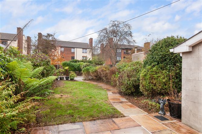 23 Hollybrook Road, Clontarf, Dublin 3