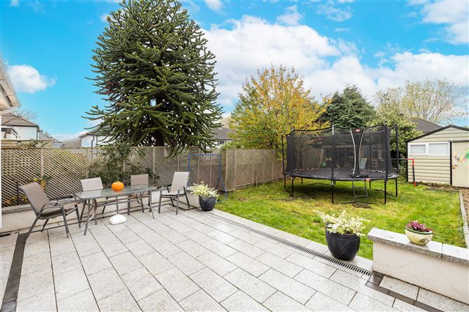 4 SHANOWEN GROVE, Santry, Dublin 9