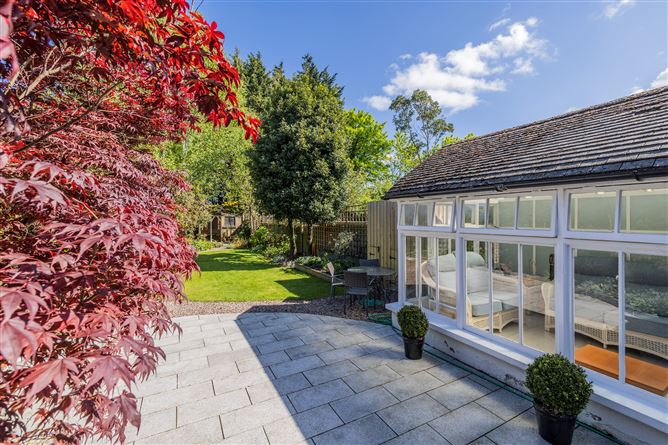 https://photos-a.propertyimages.ie/media/1/6/6/4927661/f3b10f78-bcef-4bb1-b4e6-9d89d44baf20_l.jpg