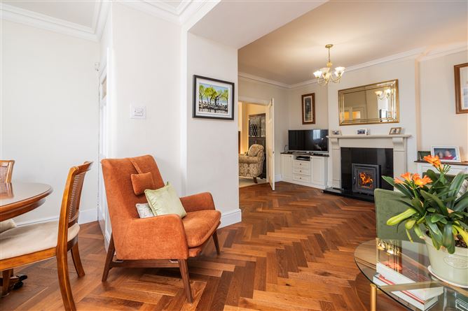 https://photos-a.propertyimages.ie/media/1/6/6/4927661/f3b10f78-bcef-4bb1-b4e6-9d89d44baf20_l.jpg