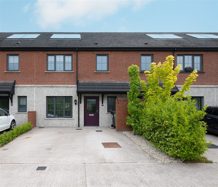 27 The Ferns, Classes Lake, Ballincollig, Cork
