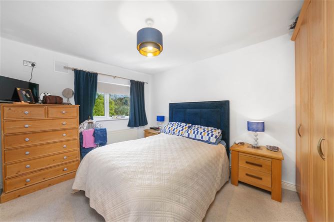 77 Brackinrainey Manor, Longwood, County Meath