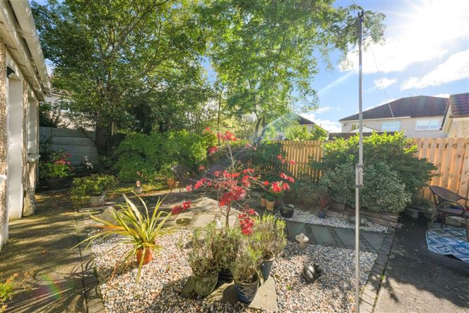 77 Brackinrainey Manor, Longwood, County Meath