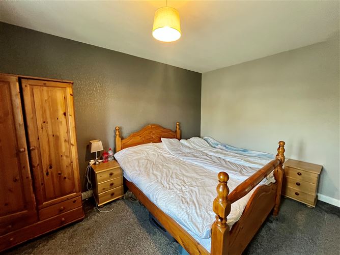 27 Melrose Park, Clondalkin, Dublin 22