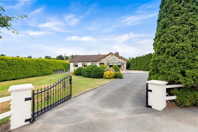 €395,000
