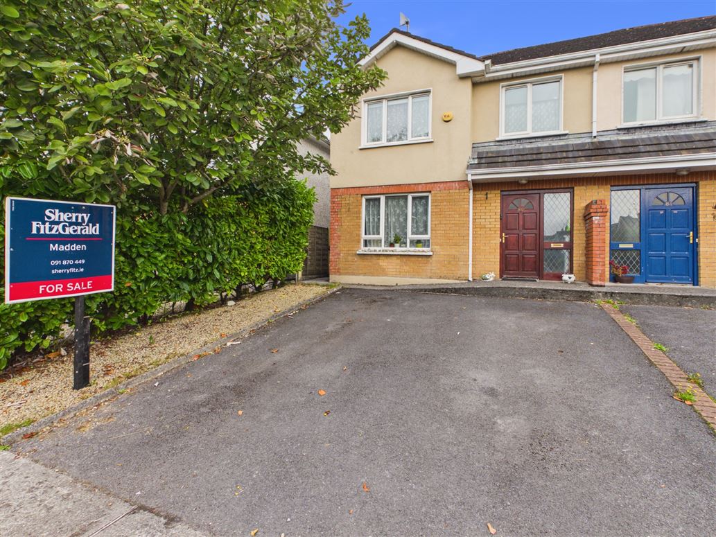 85 Danesfort Drive, Loughrea, Co. Galway