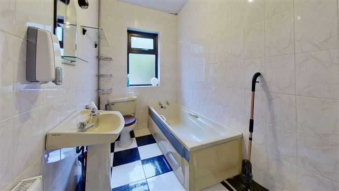 5 Millpark, Foxford, Co. Mayo