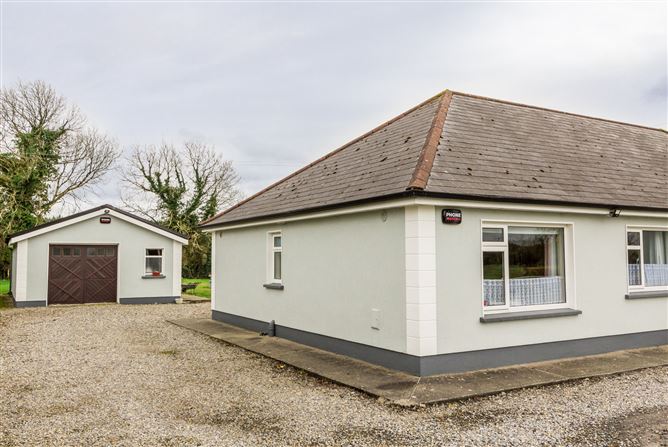 Ballindrimley Road, Castlerea, Co. Roscommon