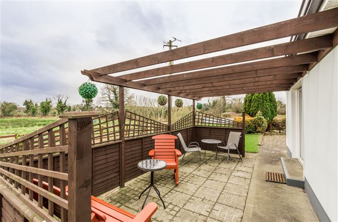 Ballindrimley Road, Castlerea, Co. Roscommon