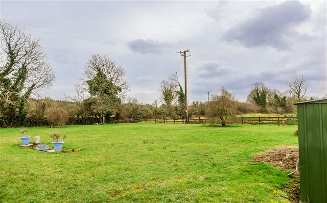 Ballindrimley Road, Castlerea, Co. Roscommon