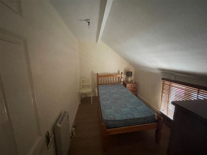 12 Saint Ursula's Terrace, Ballytruckle Road, Waterford