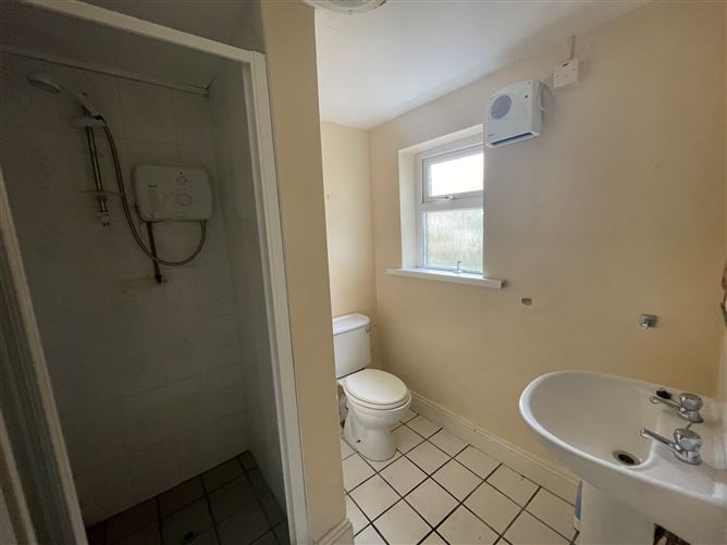 12 Saint Ursula's Terrace, Ballytruckle Road, Waterford