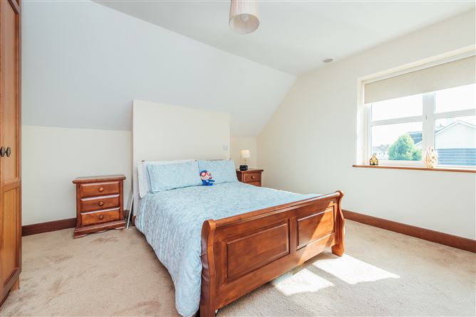10 The Paddocks, Kildangan, Kildare