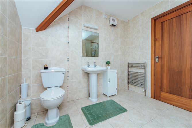 10 The Paddocks, Kildangan, Kildare