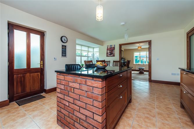 10 The Paddocks, Kildangan, Kildare
