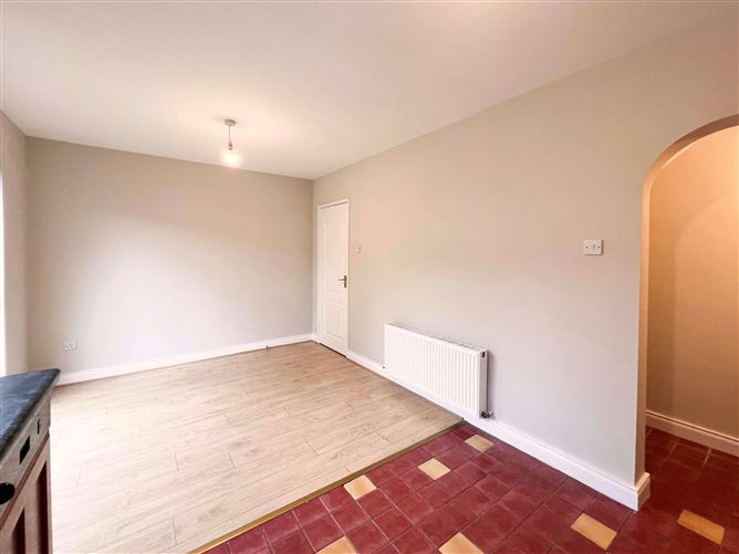 Photo 12 of 47 — 4 Saddlers Close, Mulhuddart, Dublin 15
