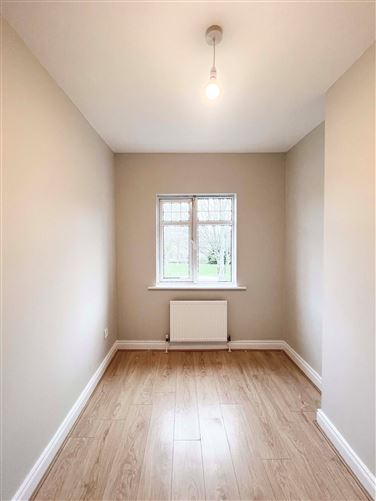 Photo 32 of 47 — 4 Saddlers Close, Mulhuddart, Dublin 15