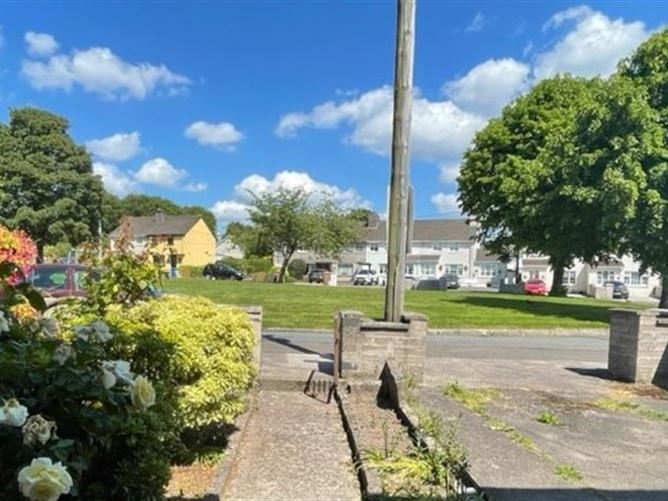 27 McGrath Park Church Road, Blackrock, Cork