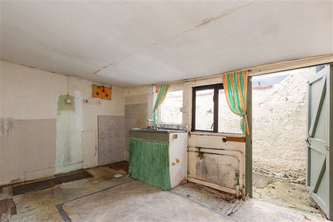 25 Ormond Square, Dublin 7