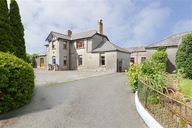 Photo 1 of 17 — Sunnyside House, Sunnyside, Drogheda, Co. Louth