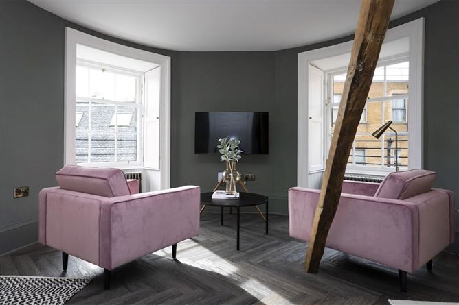 Blush & Pewter,Edinburgh,City of Edinburgh,Scotland