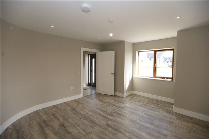 54 Ard Aoibhinn, Innishannon, Cork