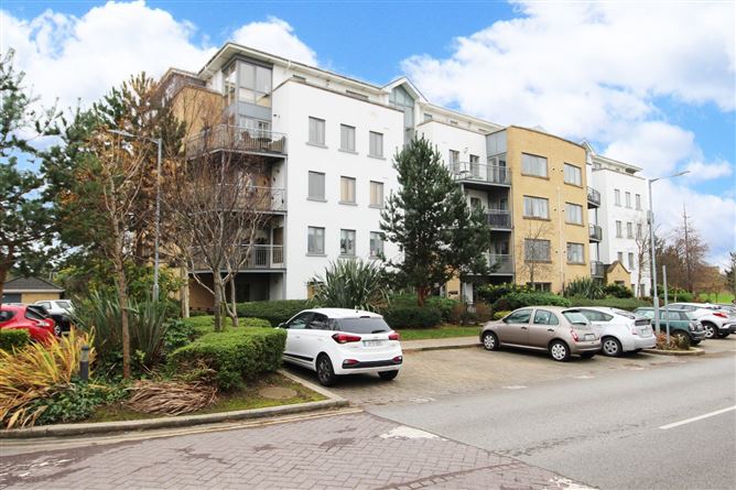 14 Kinsella Hall, Collegewood, Castleknock, Dublin 15