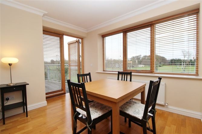 14 Kinsella Hall, Collegewood, Castleknock, Dublin 15