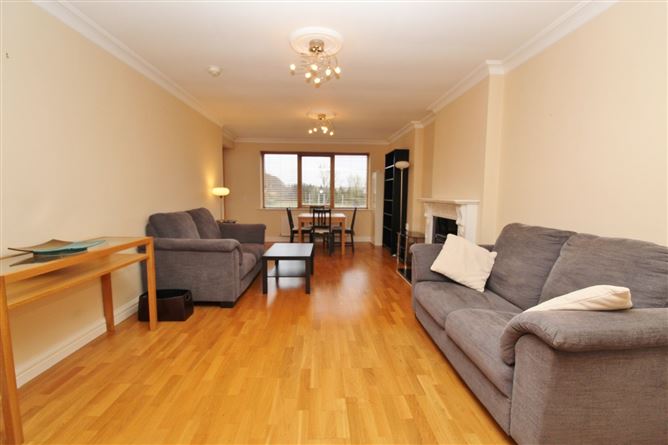 14 Kinsella Hall, Collegewood, Castleknock, Dublin 15