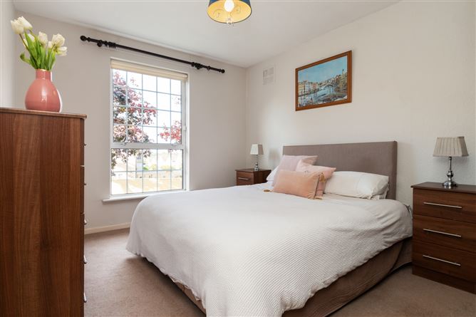 7 Ashton Grove, Knocklyon, Dublin 16