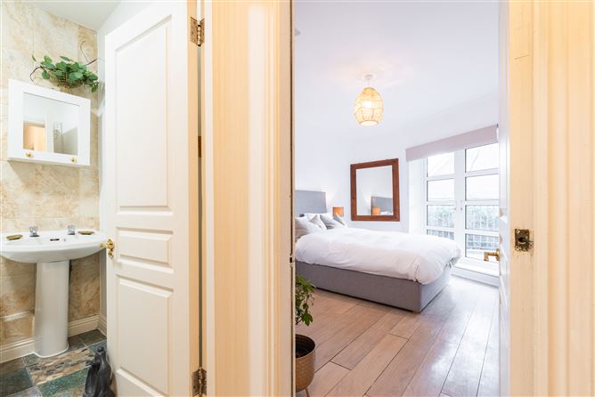 27 The Tenterfields, South Brown Street, South City Centre - D8, Dublin 8