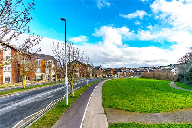 3 Grianan Fidh, Aikens Village, Stepaside, Dublin 18