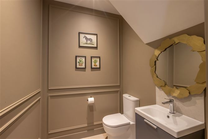 https://photos-a.propertyimages.ie/media/1/6/8/4904861/f96d0f79-da98-41b3-828f-bc3dbaf65b77_l.jpg