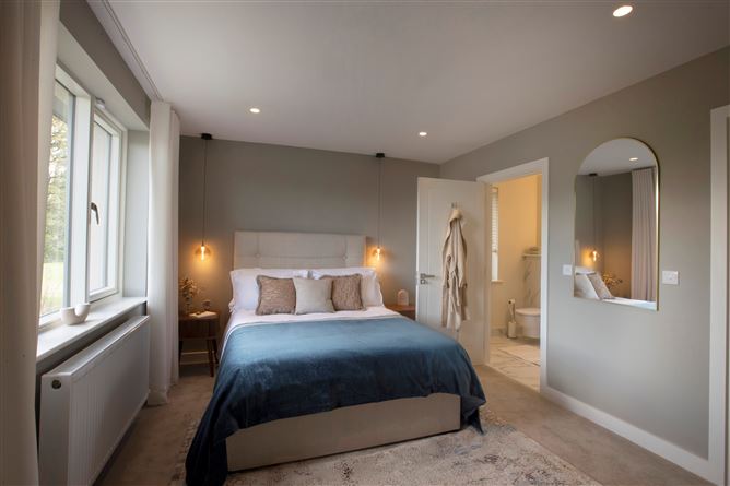 https://photos-a.propertyimages.ie/media/1/6/8/4904861/f96d0f79-da98-41b3-828f-bc3dbaf65b77_l.jpg