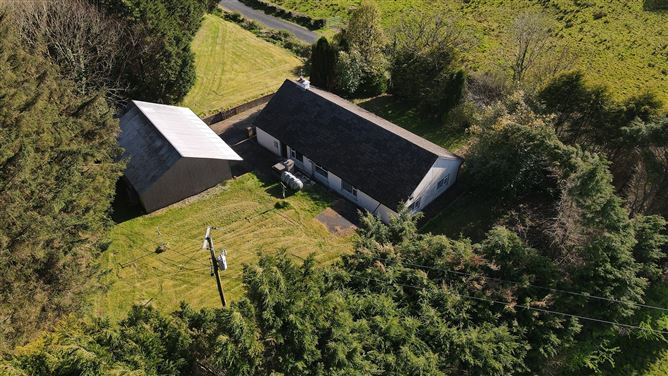 Sroove, Monasteraden, Sligo