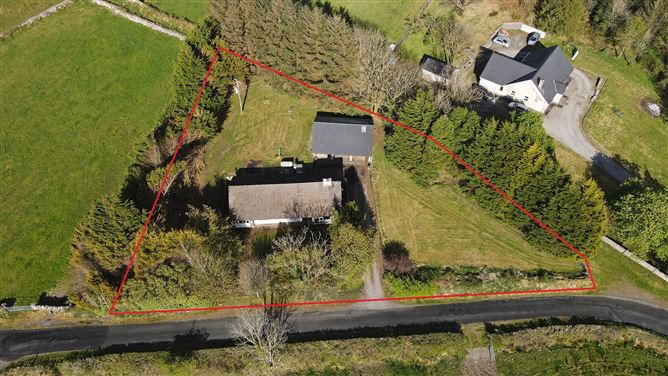 Sroove, Monasteraden, Sligo