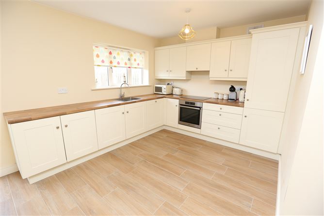 71 Beaulieu Village, Termonfeckin Road, Drogheda, Co. Louth