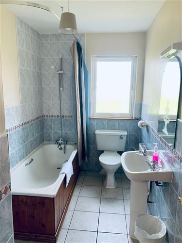 No. 16 Portbeg, Magheracar, Bundoran, Donegal