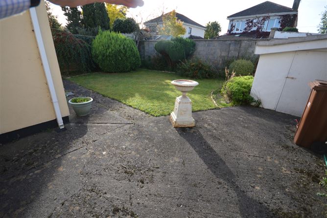 7 Weston Crescent, Lucan, Dublin