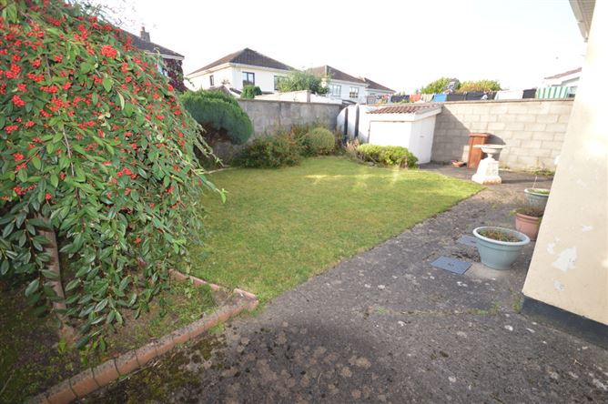 7 Weston Crescent, Lucan, Dublin