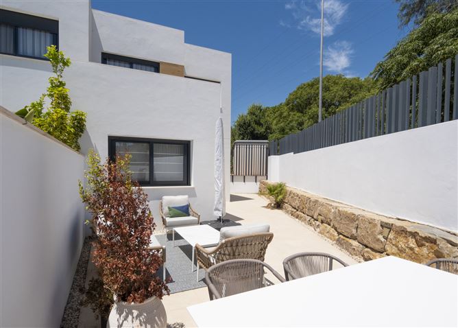 Spain, Marbella, Nueva Andalucia - COSTA-00970P